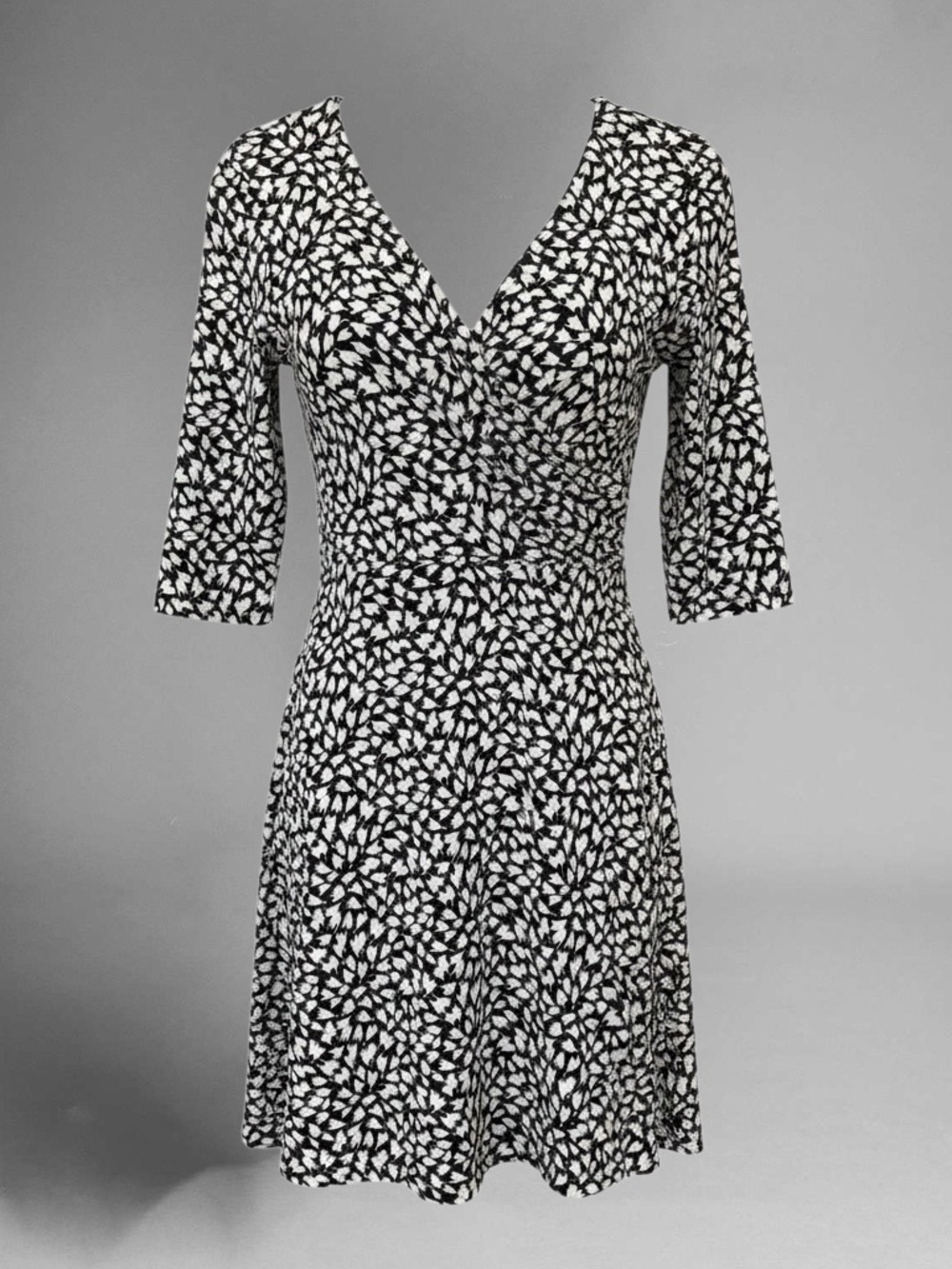 Lark & Ro Navy and White Printed Wrap Midi Dress